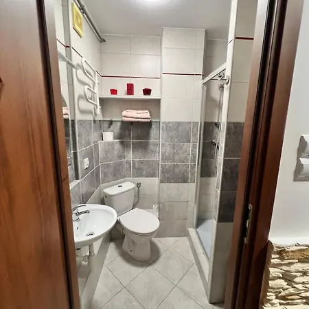 Apartament Saska Kepa Διαμέρισμα *